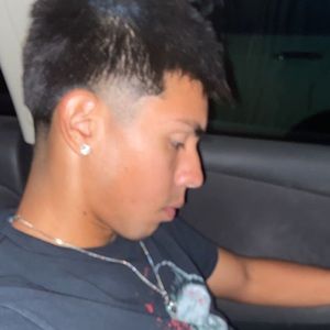 Meet your Posher, Luis j